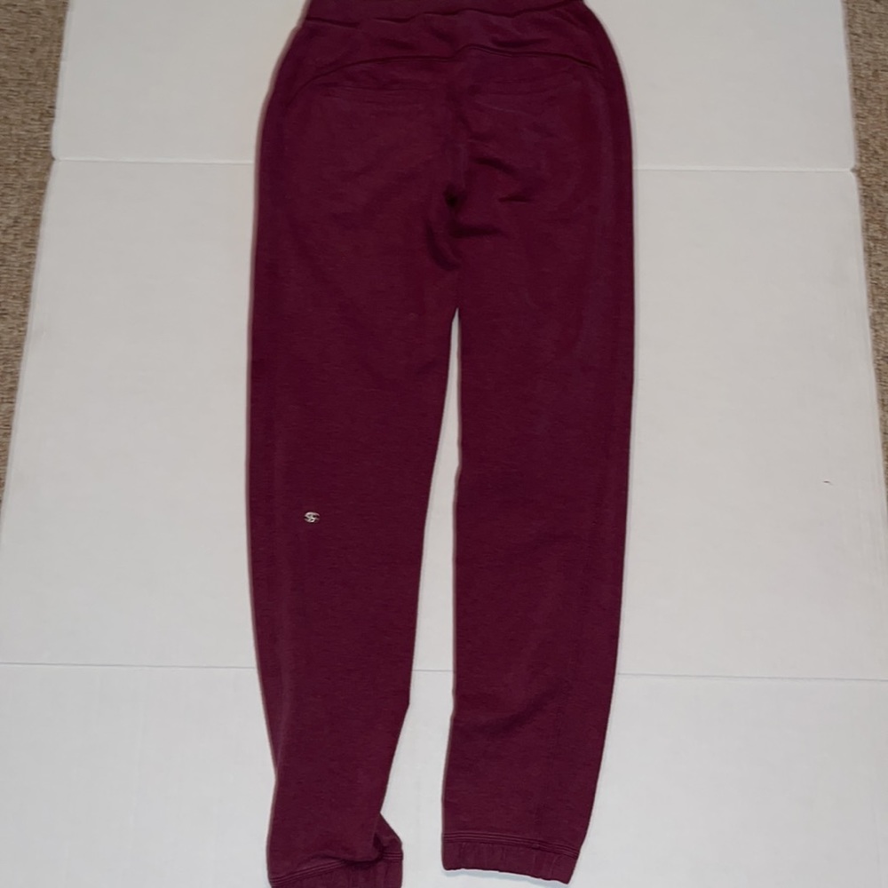 Lululemon Joggers 🌼 - Picture 5 of 7